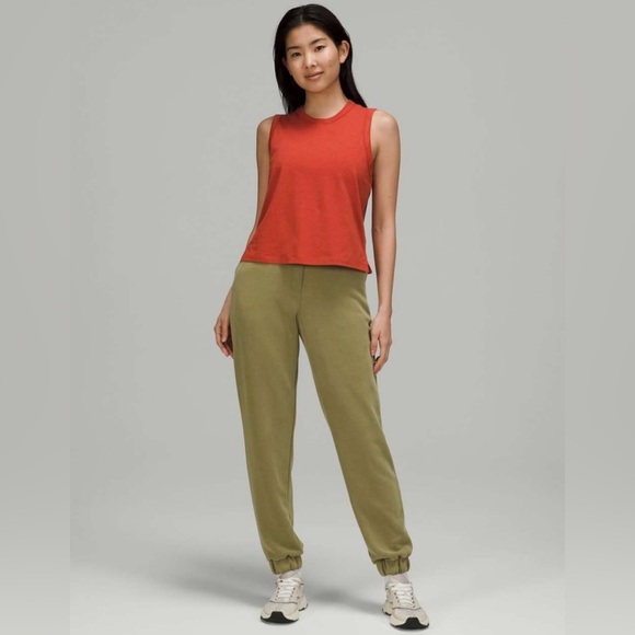 Lululemon Softstreme Relaxed High-Rise Pant - Picture 7 of 12